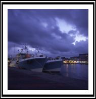 Chalutiers la nuit 